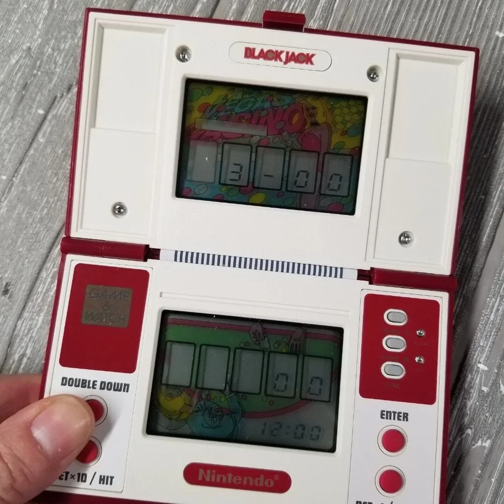 Vintage Nintendo Game & Watch Black Jack Handheld 1985 BJ-60 w/ Box + Manual